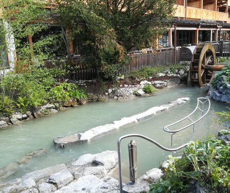 Kneippanlage im Michael-Ende-Kurpark Garmisch-Partenkirchen | © GaPa Tourismus GmbH