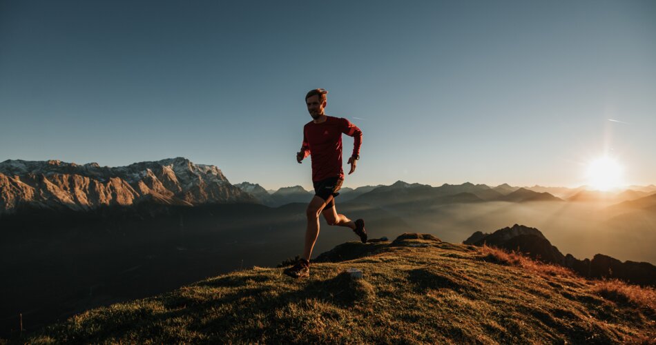 Blick auf Trailrunner im Kramergebiet in Garmisch-Partenkirchen | © Zugspitz Arena Bayern Tirol/ Thomas Marzusch