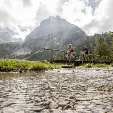 Fahrradfahren am Seebensee | © Zugspitz Arena Bayern-Tirol/Joe Hoelzl